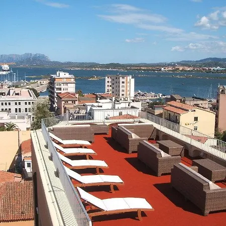 Panorama Hotell 4*