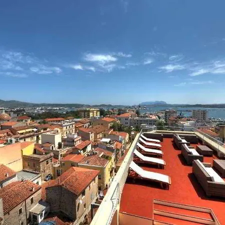 Panorama Hotel 4*