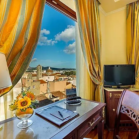 Panorama Hotel 4*