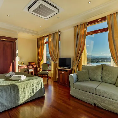 Panorama מלון 4*